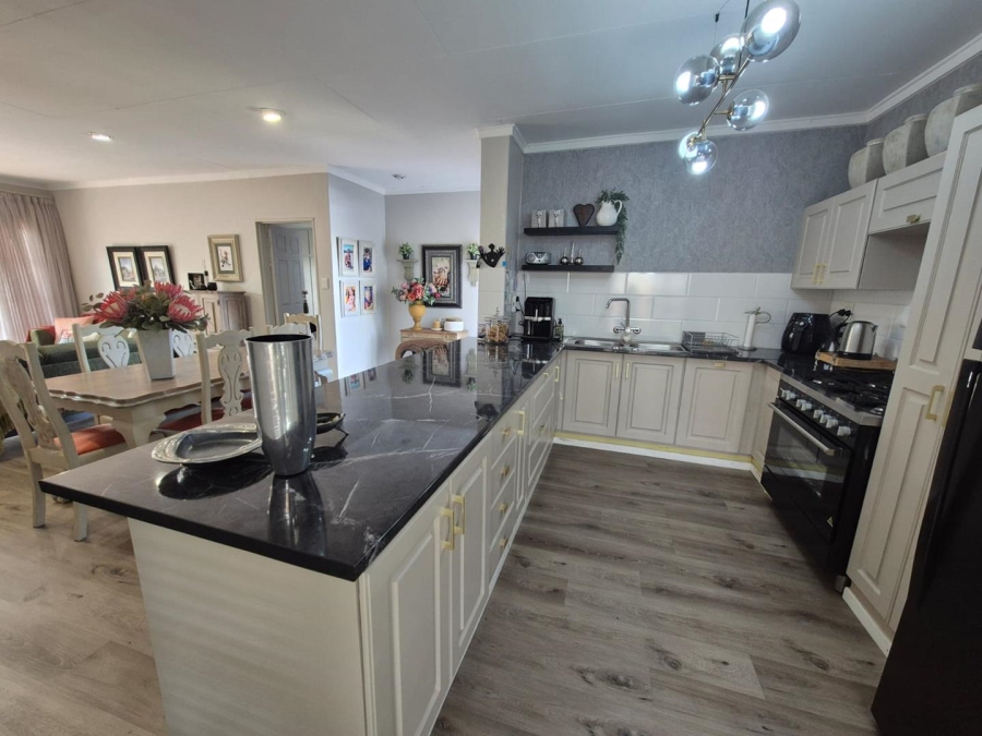 2 Bedroom Property for Sale in Kiepersol Free State